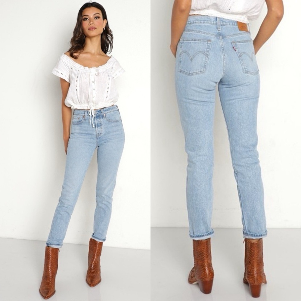 LEVI’S Premium Wedgie Straight Rigid Denim Button Fly Jeans